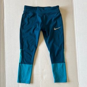 Nike Blue Leggings with Color-Blocking Design